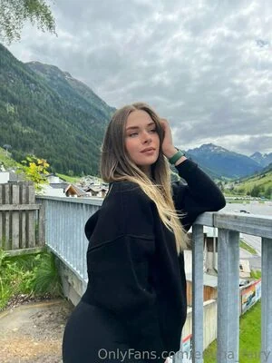 emma_fairy content