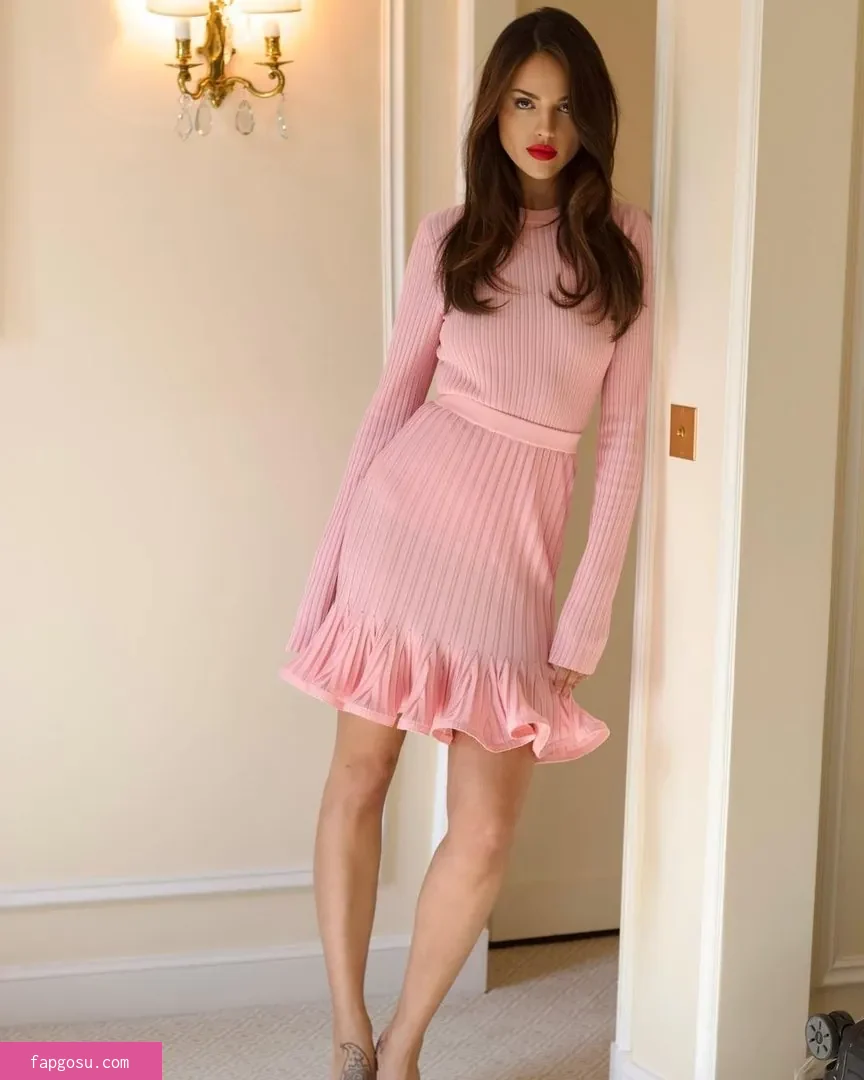 Eiza Gonzalez