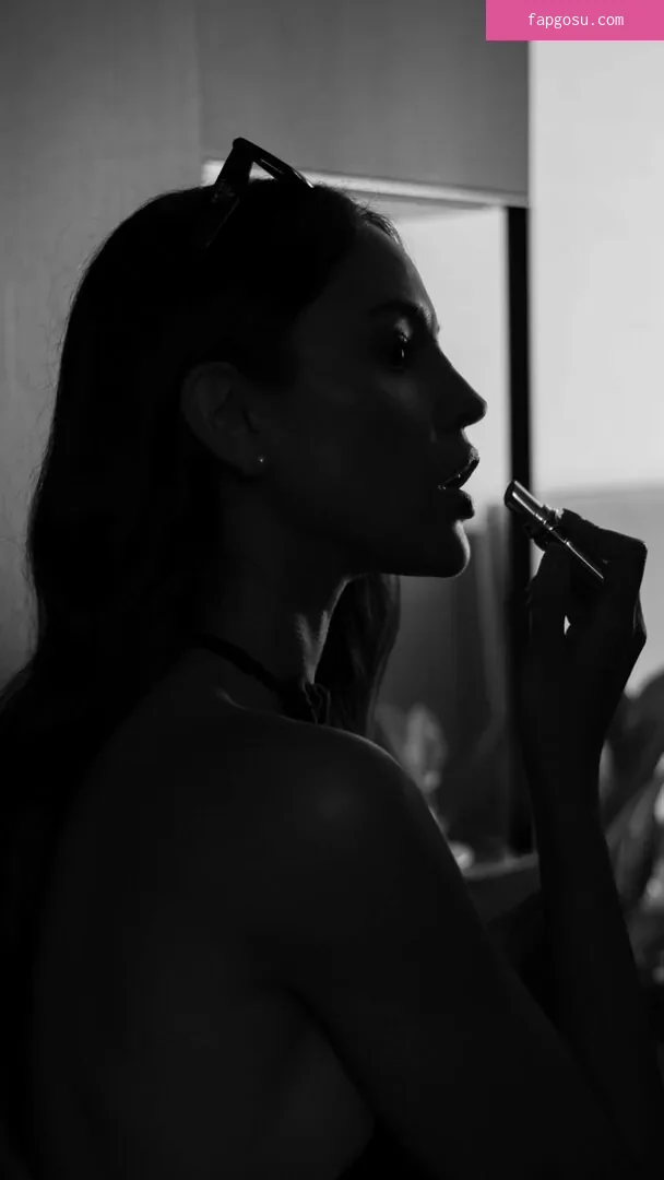Eiza Gonzalez