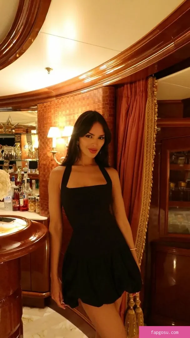 Eiza Gonzalez