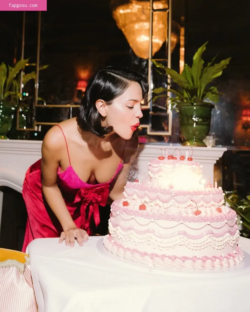 Eiza Gonzalez