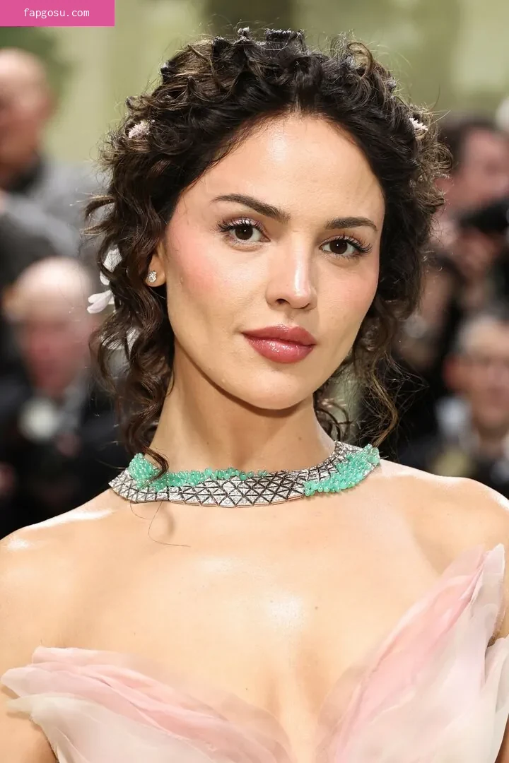 Eiza Gonzalez