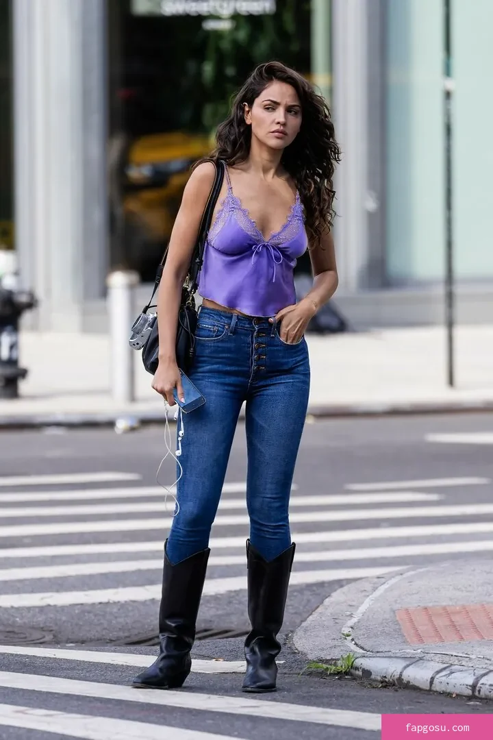 Eiza Gonzalez