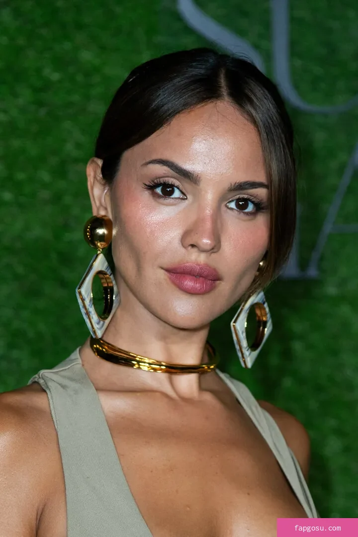 Eiza Gonzalez