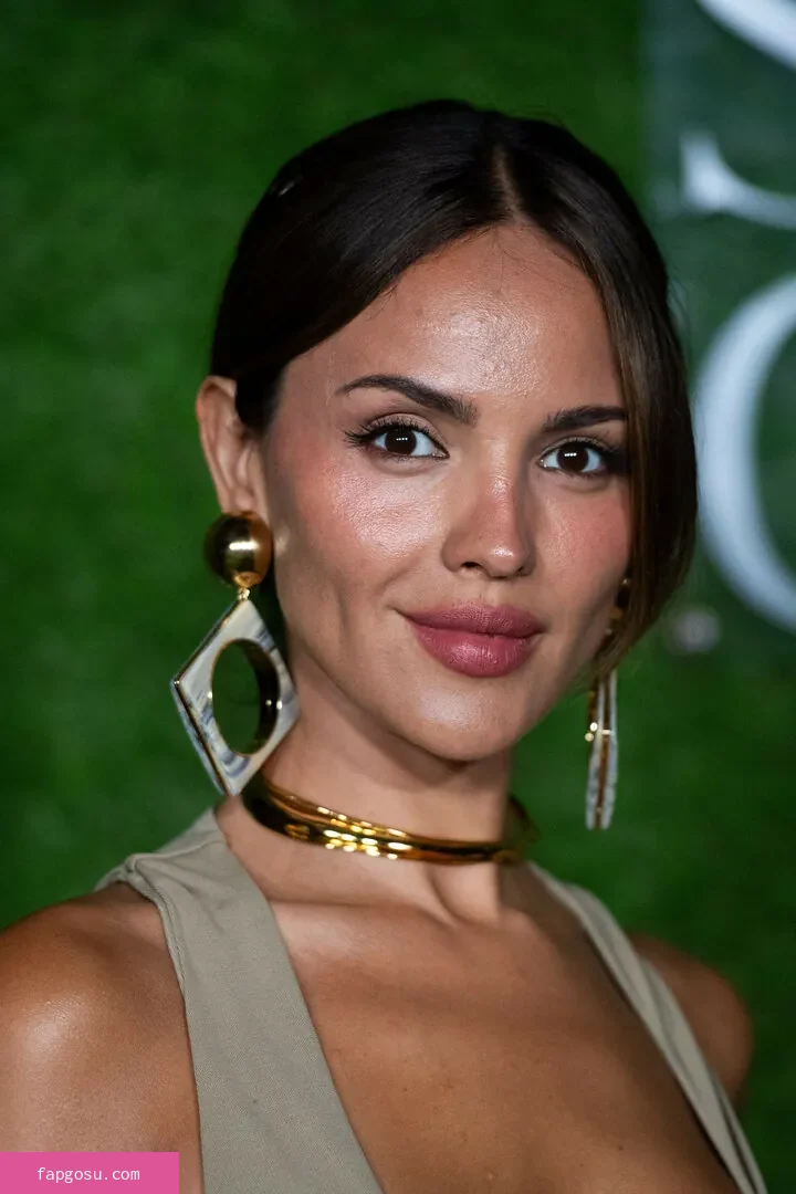Eiza Gonzalez