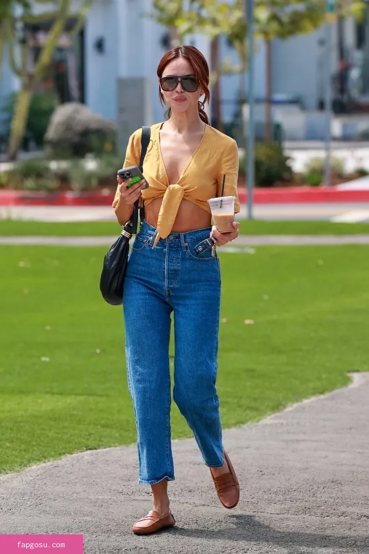 Eiza Gonzalez