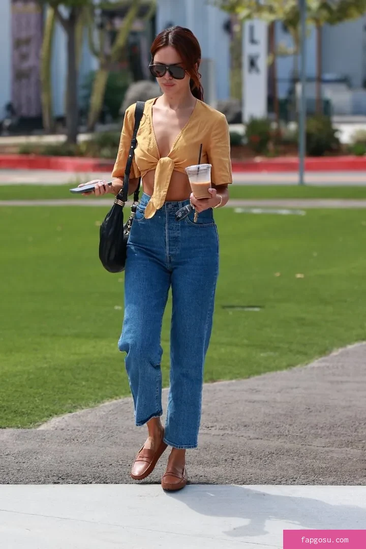 Eiza Gonzalez