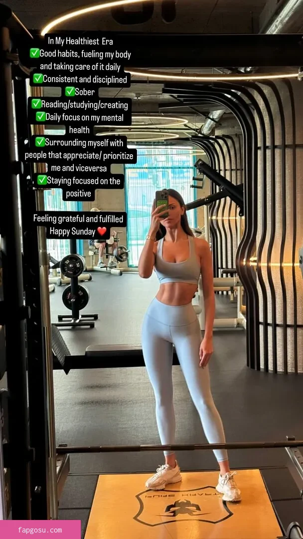 Eiza Gonzalez