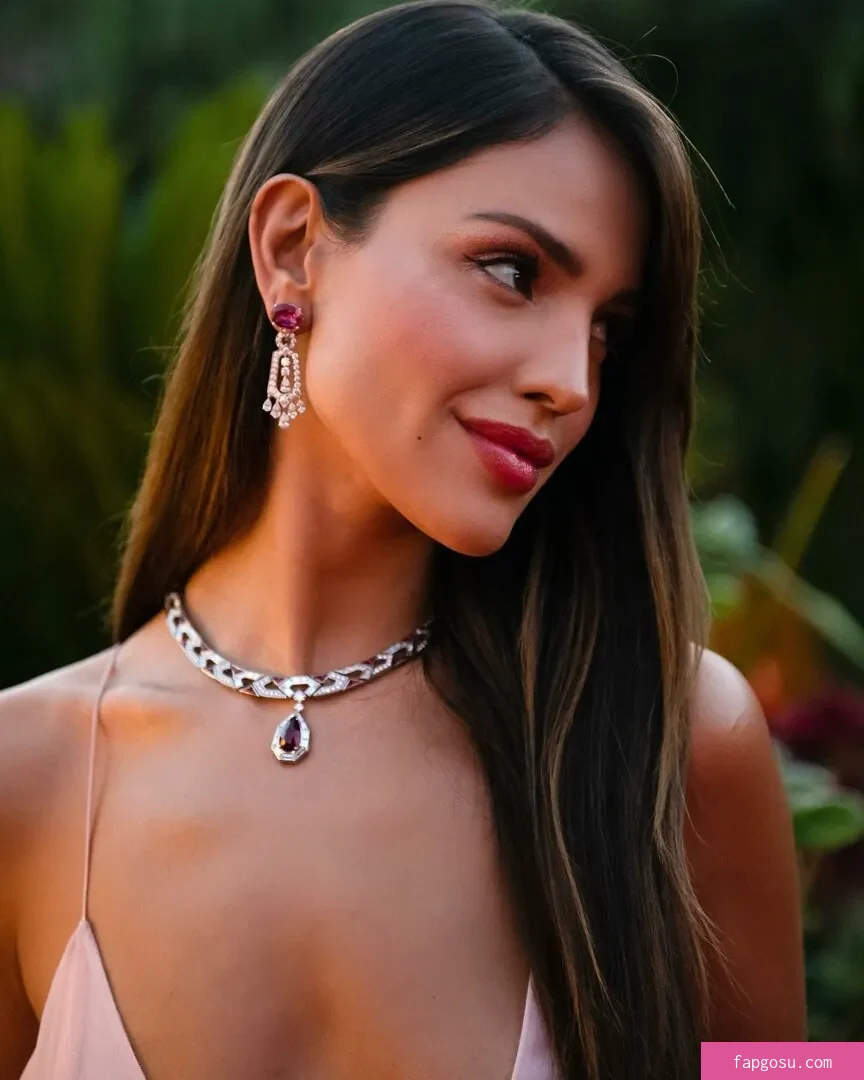 Eiza Gonzalez