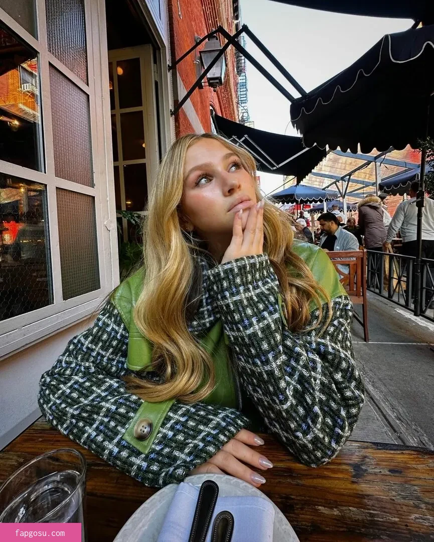Ella Horan