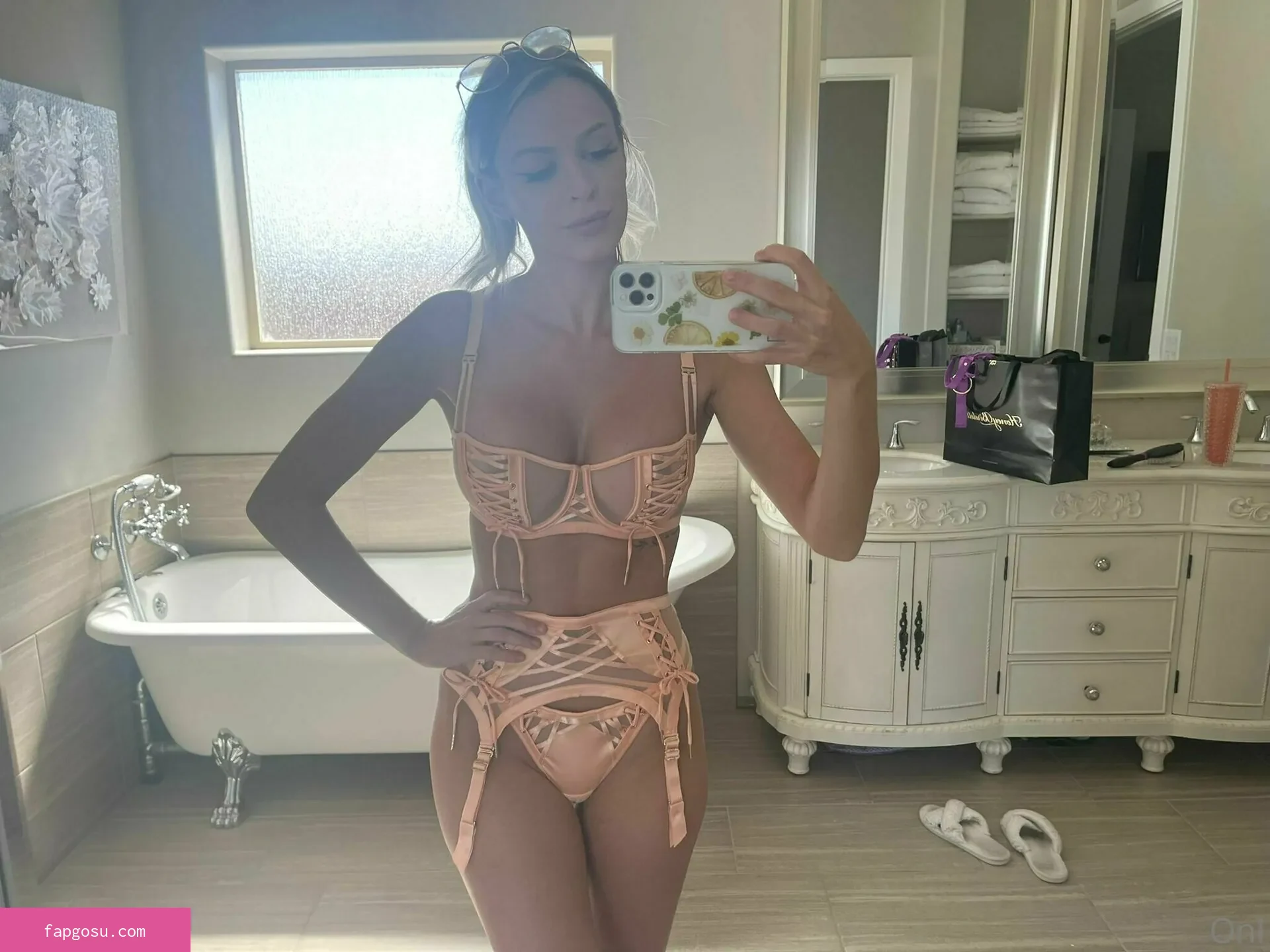 Emma Hix