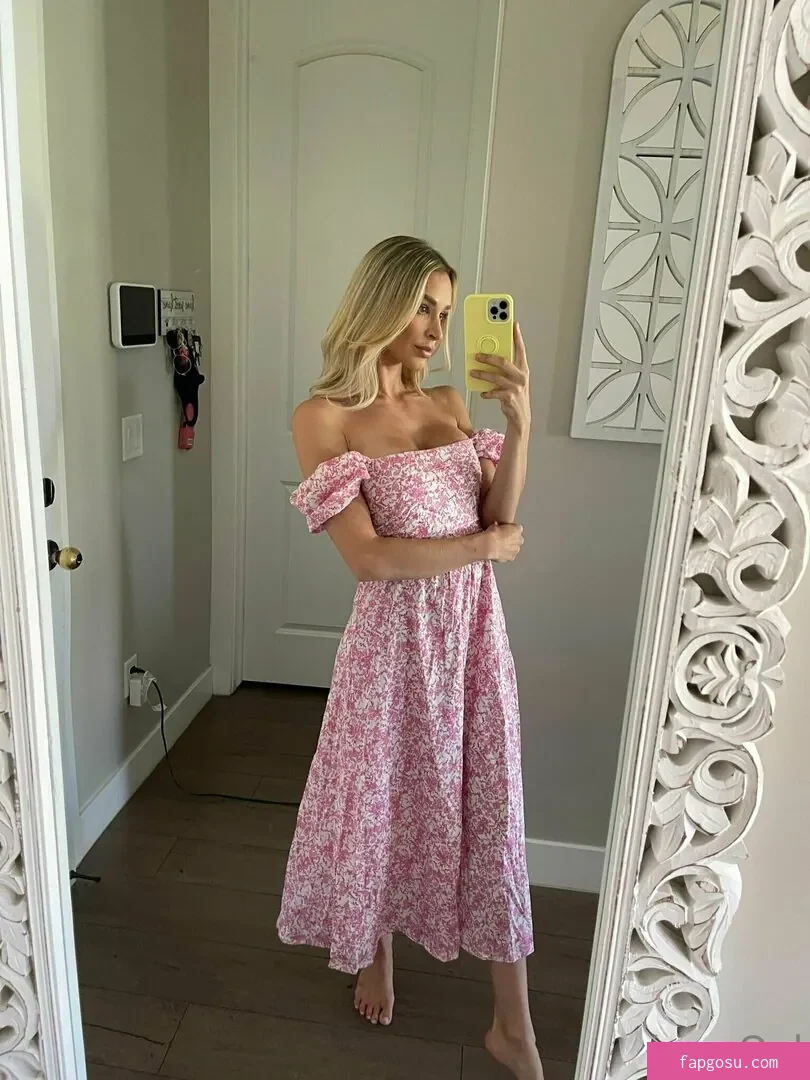 Emma Hix