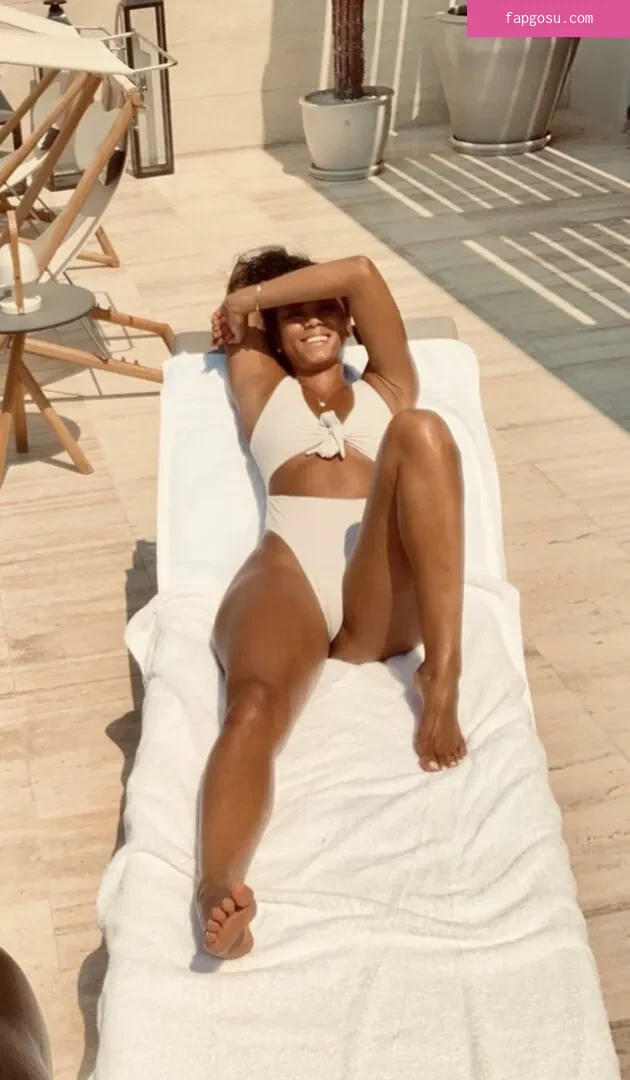 Eniko Hart