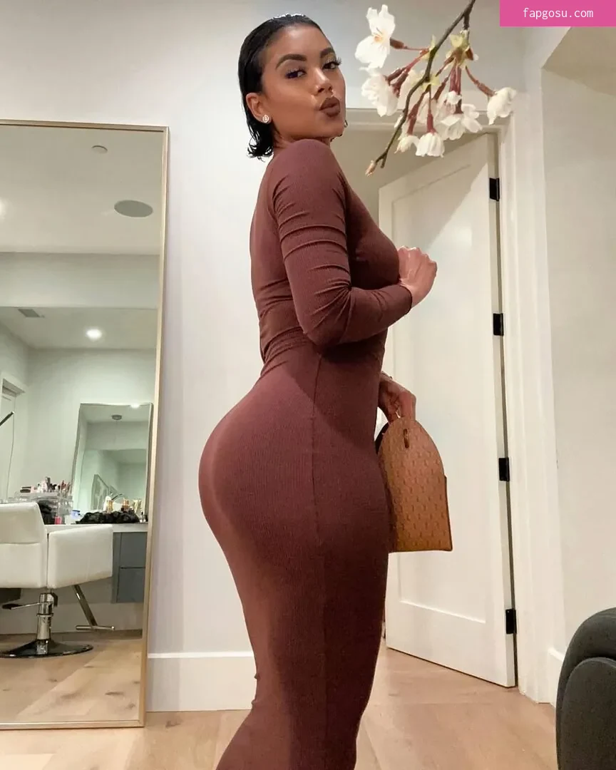 Eniko Hart