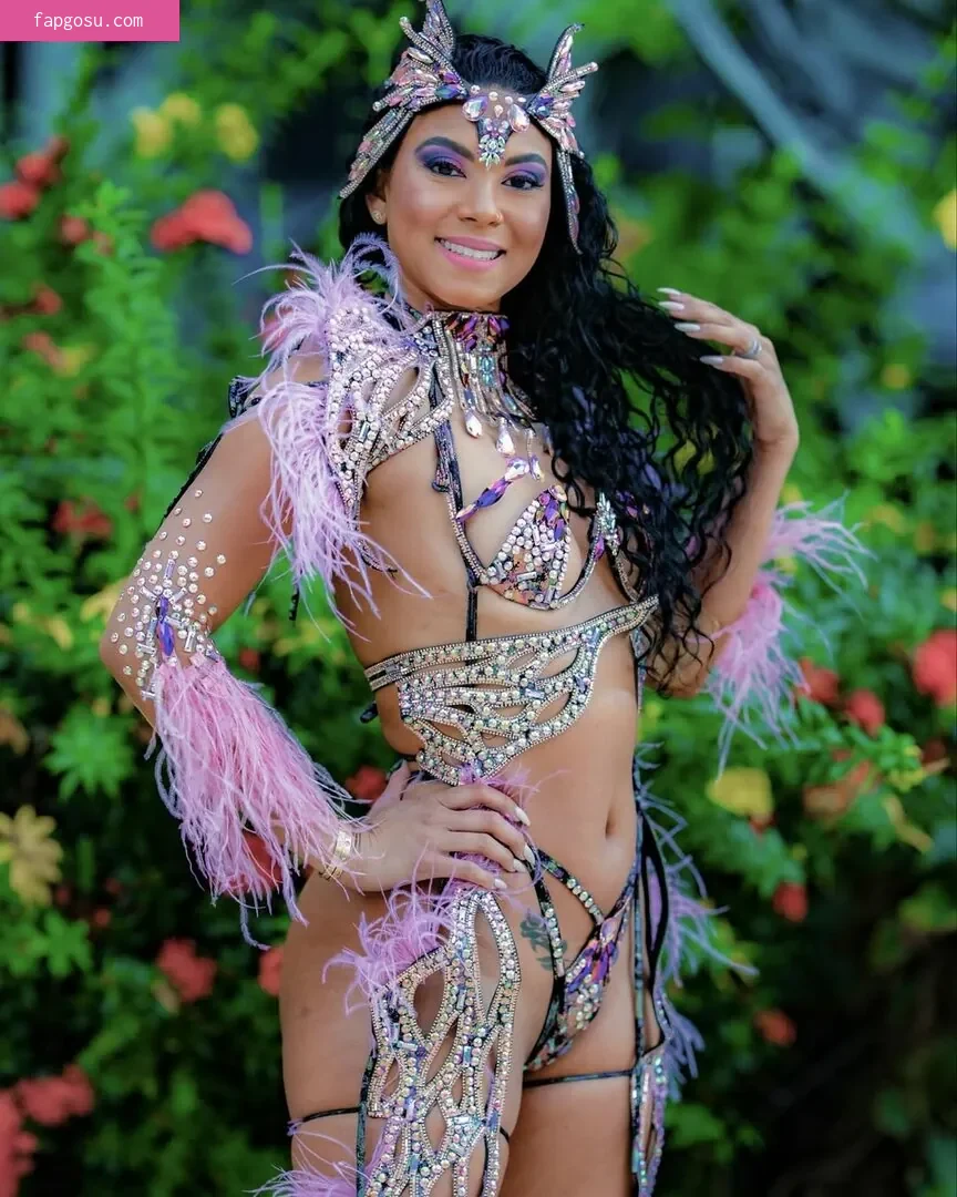 Eniko Hart