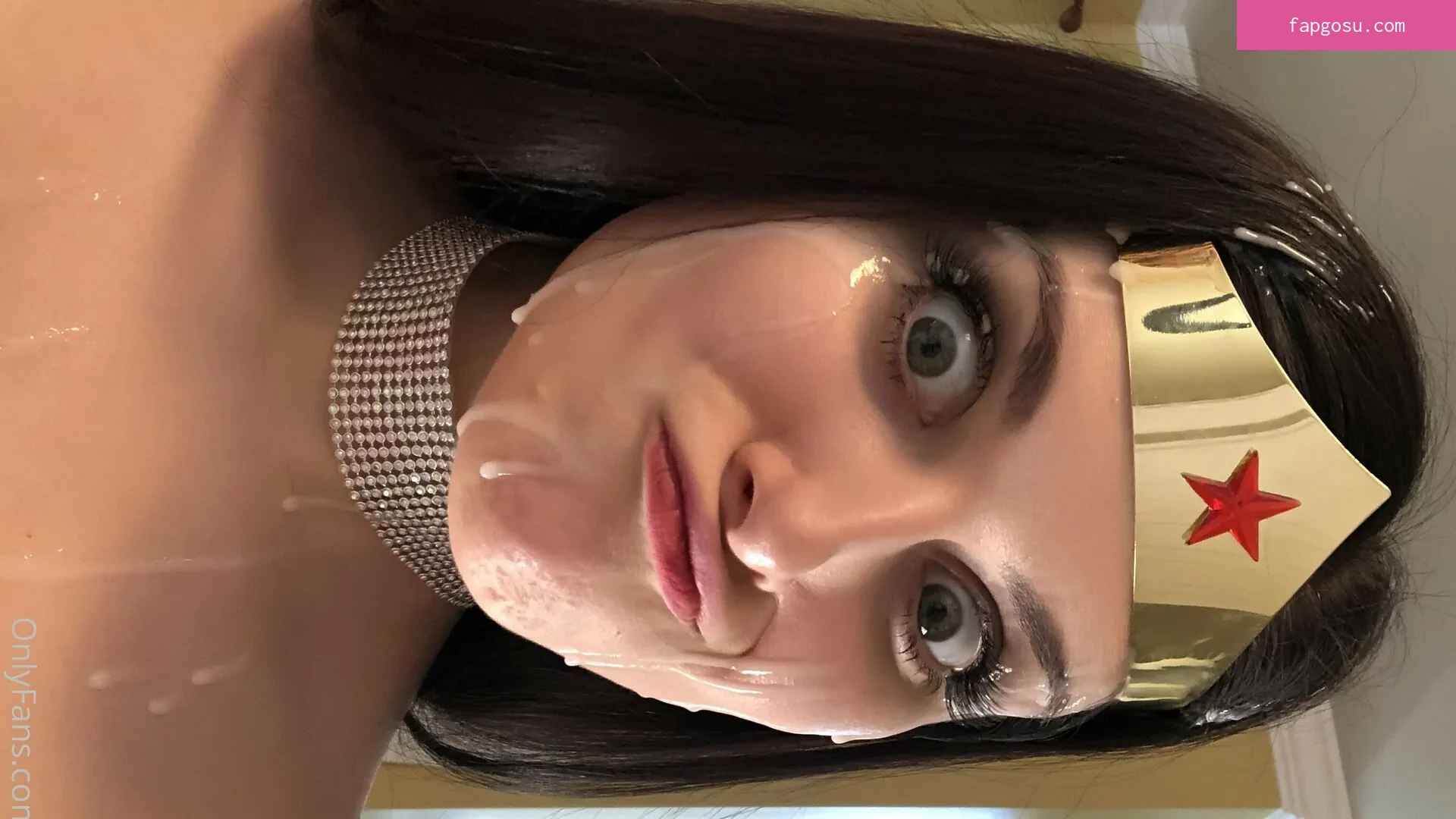 Ellie Idol