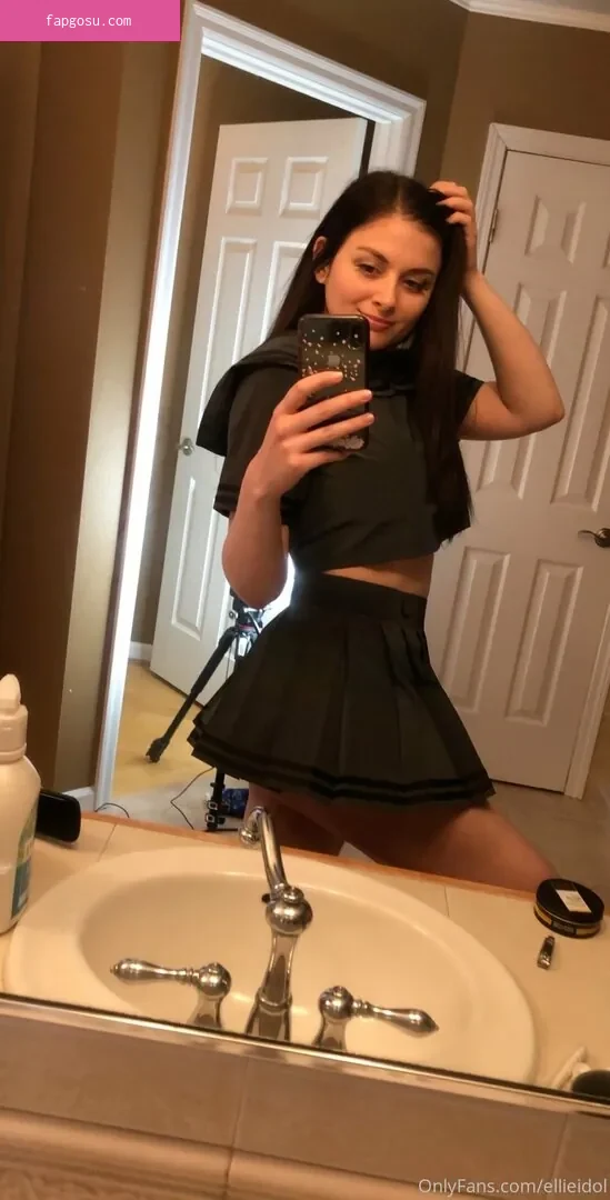 Ellie Idol