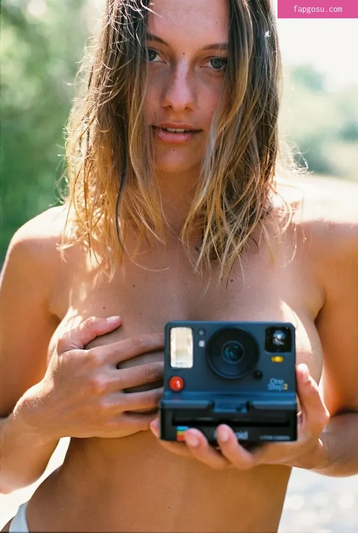 Ella Kernkamp