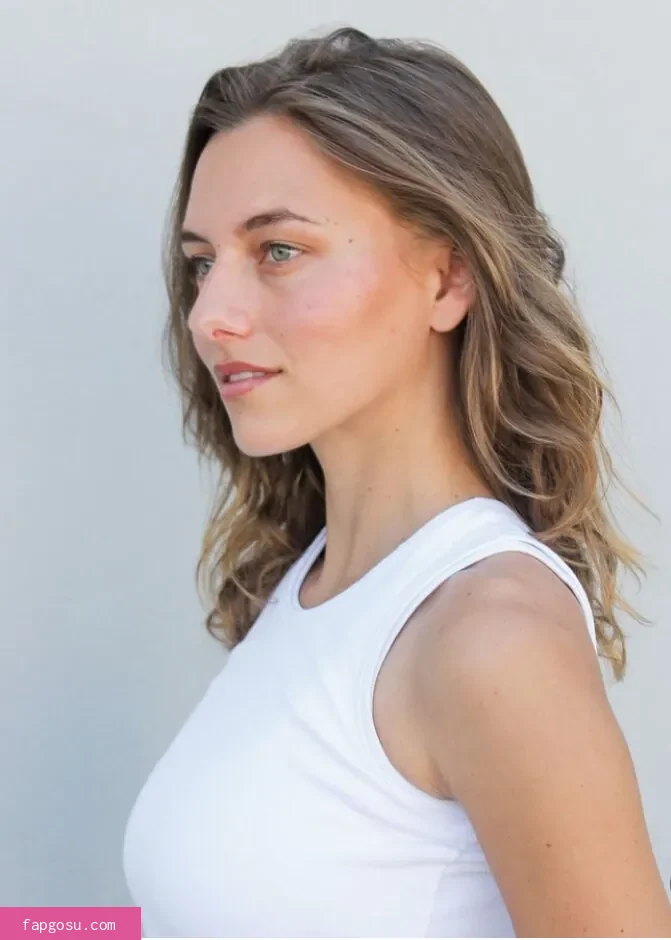 Ella Kernkamp