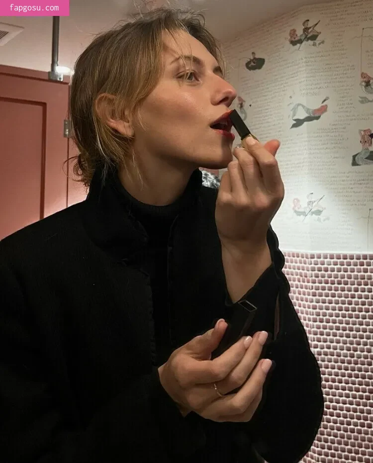 Ella Kernkamp