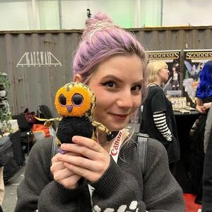 Esther Kerkhoff content