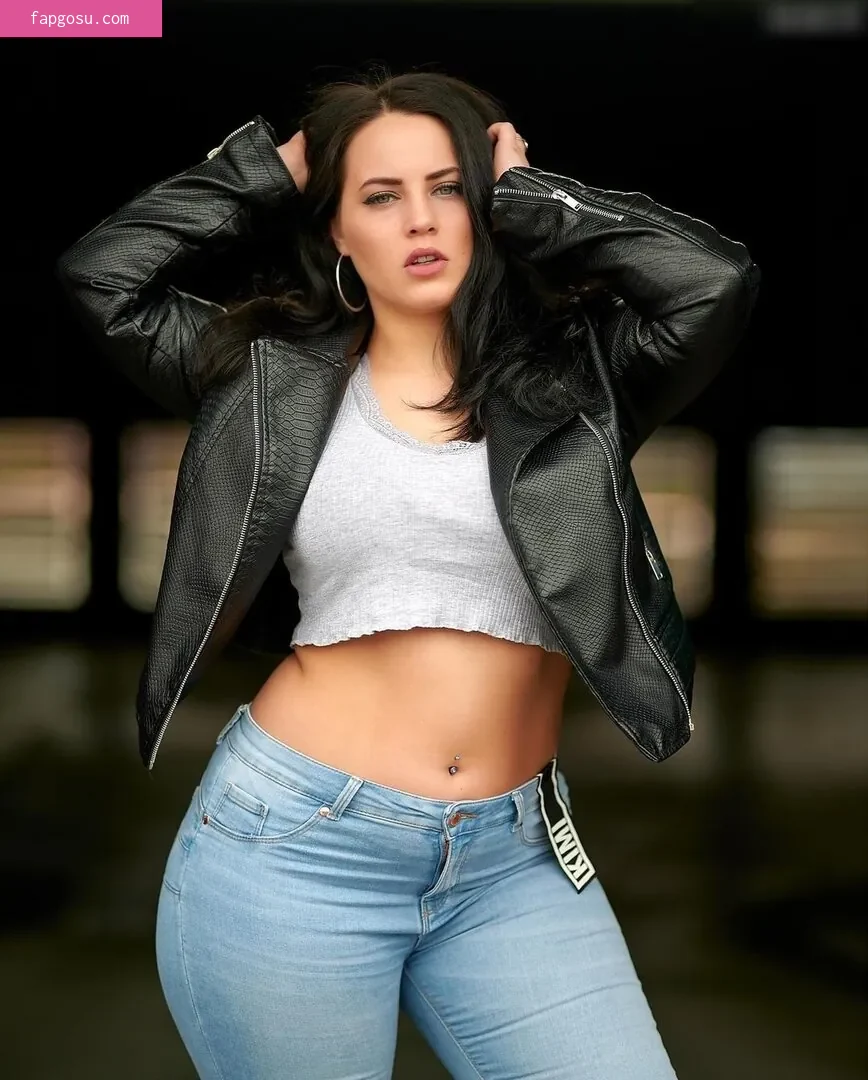 Elisaofficialx