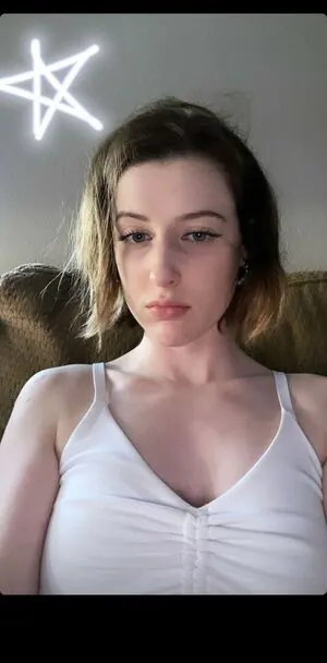 Ellamyvalentine content