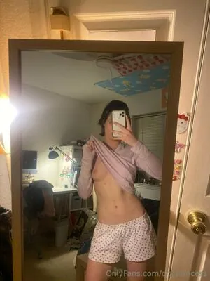 Ellamyvalentine content