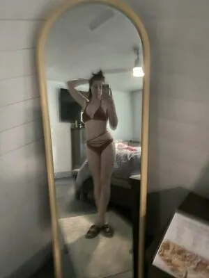 Ellamyvalentine content