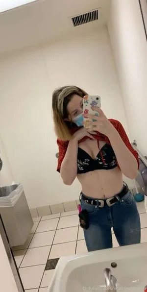 Ellamyvalentine content