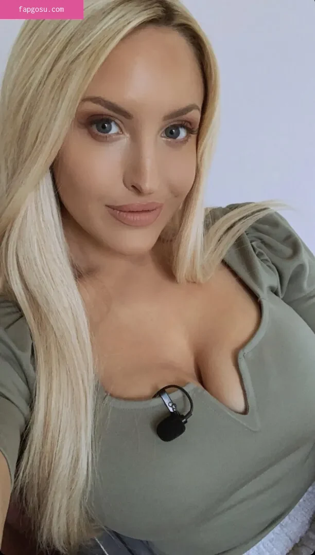 Emma Louise Jones