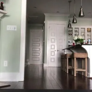 Eva Lovia content