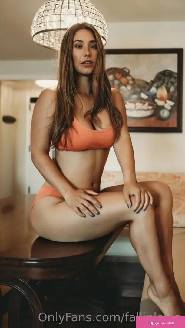 Eva Lovia