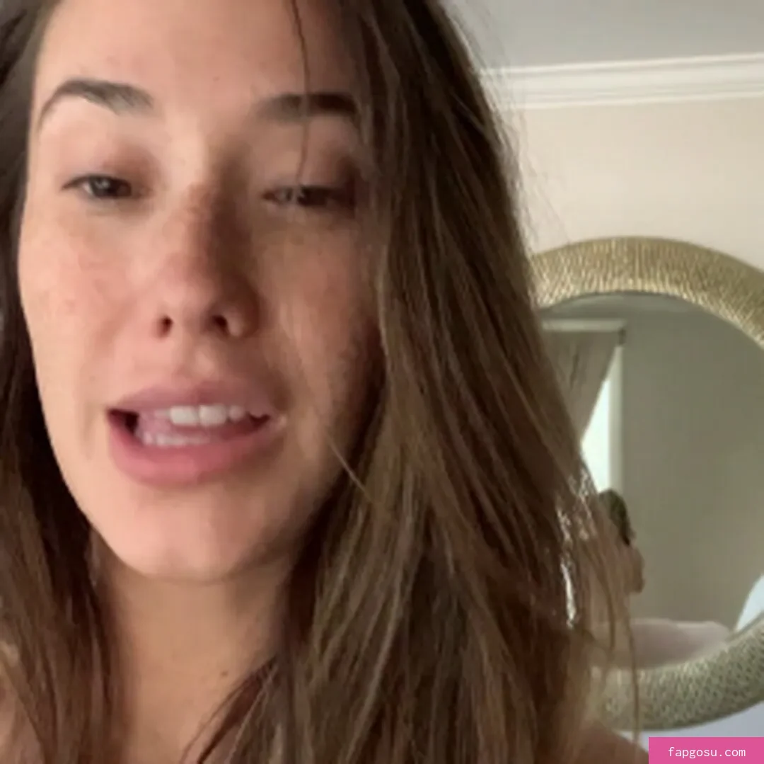 Eva Lovia