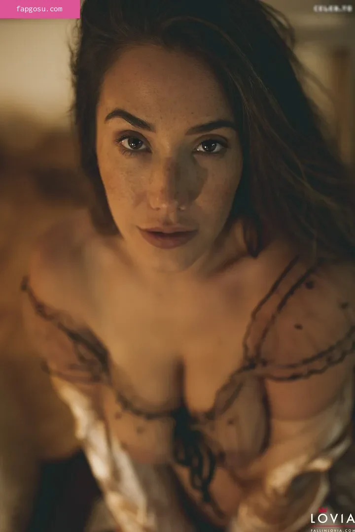 Eva Lovia