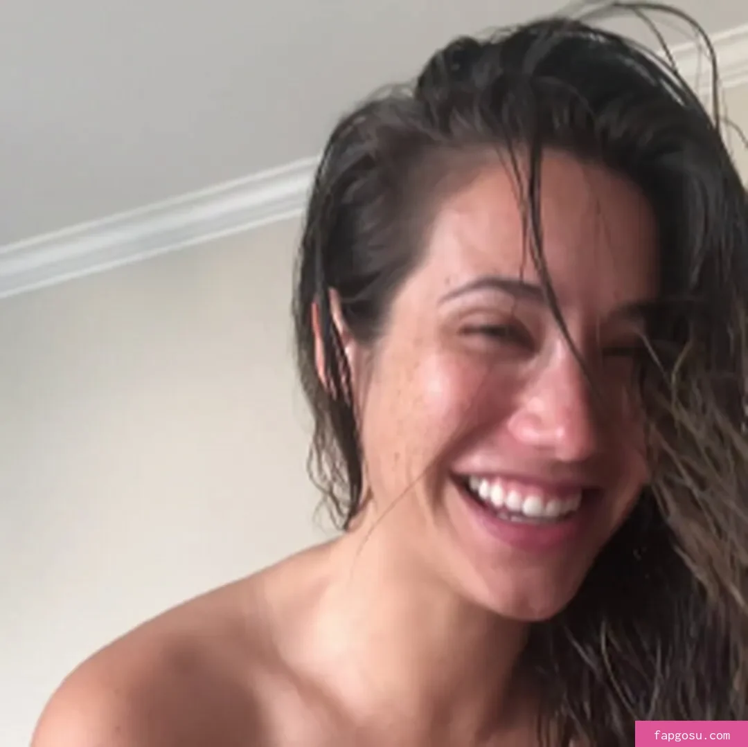 Eva Lovia