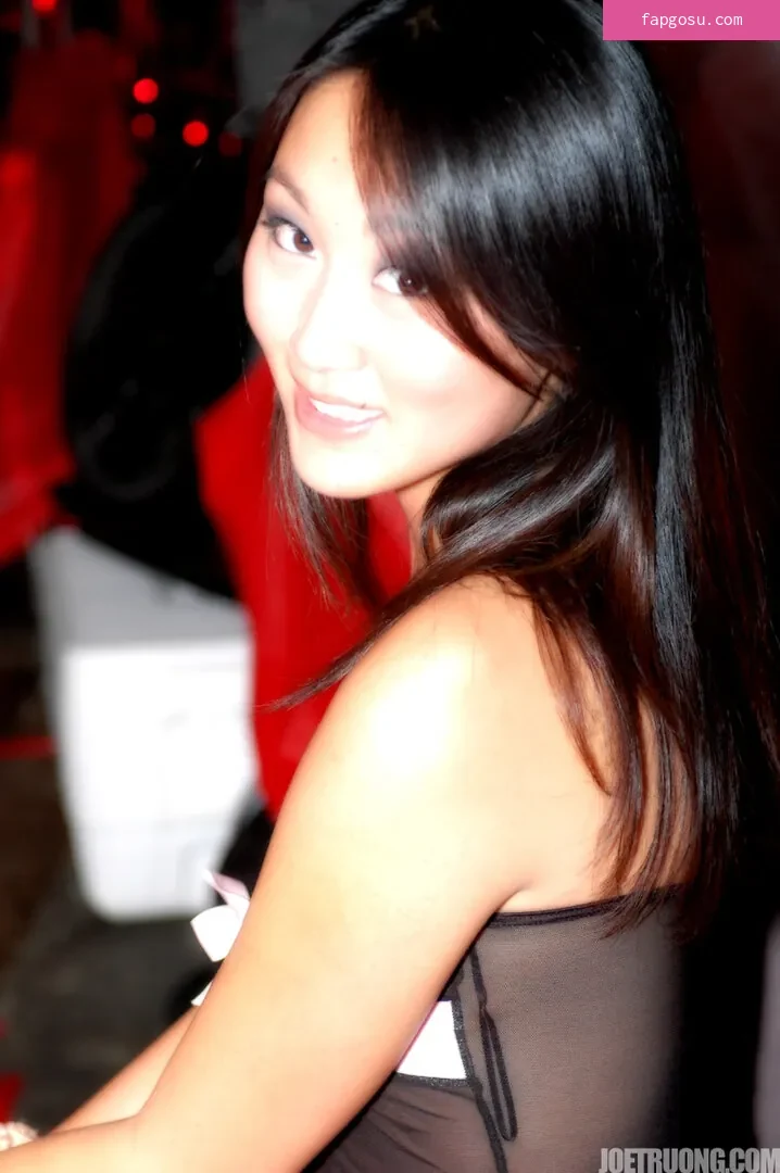 Evelyn Lin