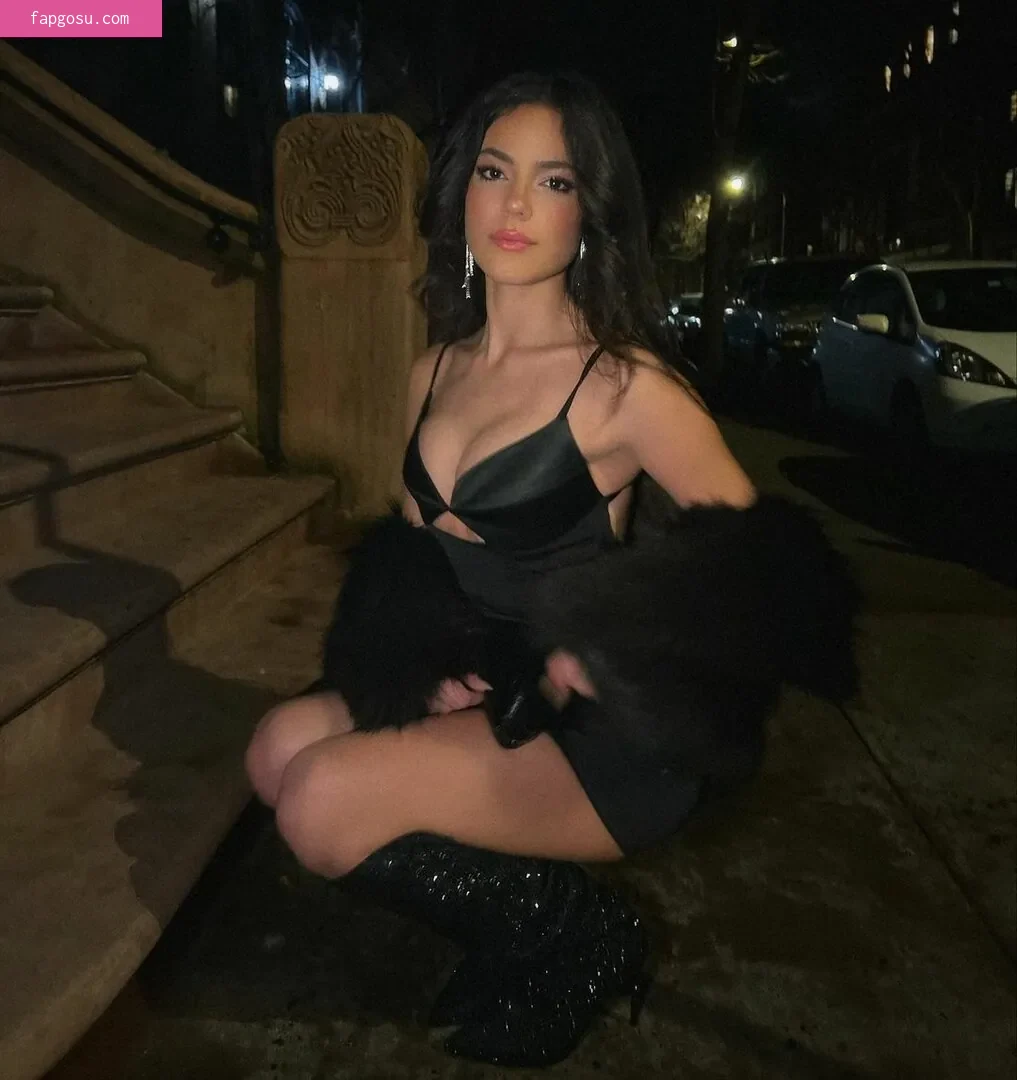 Ella Mendelsohn - Photo #1