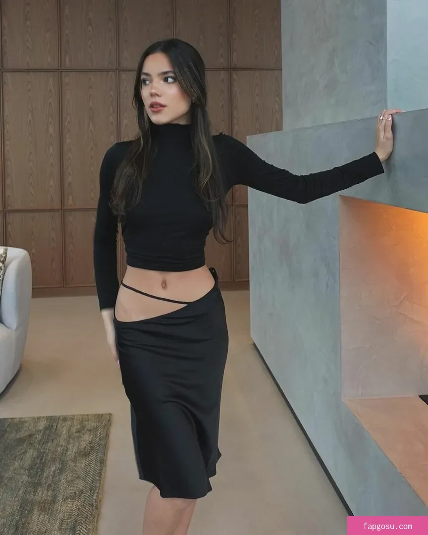 Ella Mendelsohn - Photo #139
