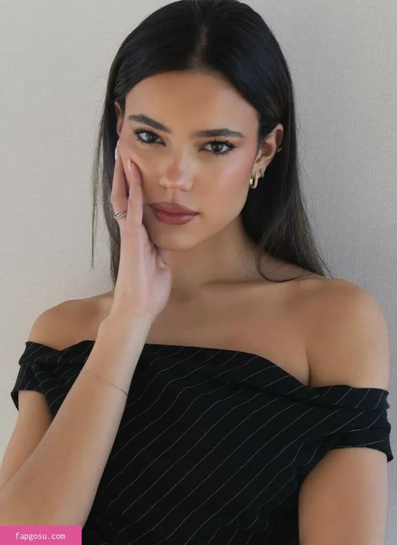 Ella Mendelsohn - Photo #146
