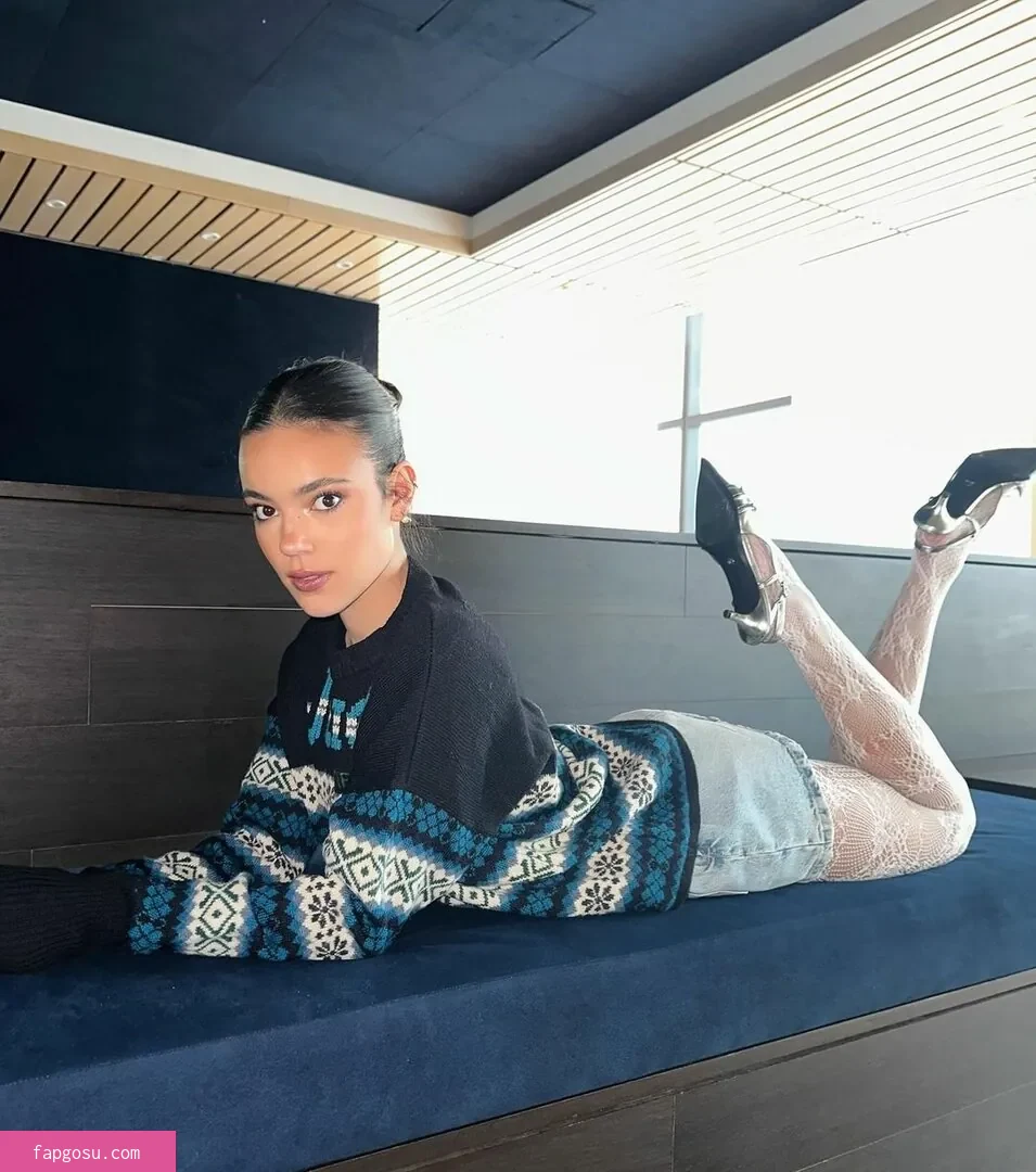 Ella Mendelsohn - Photo #153