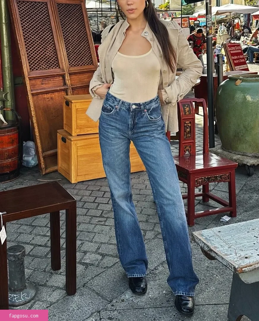 Ella Mendelsohn - Photo #175