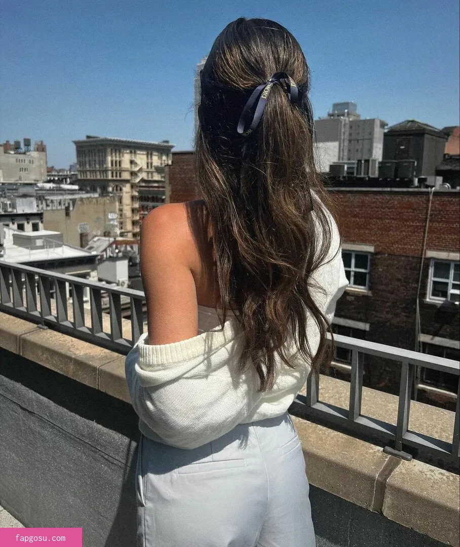 Ella Mendelsohn - Photo #35