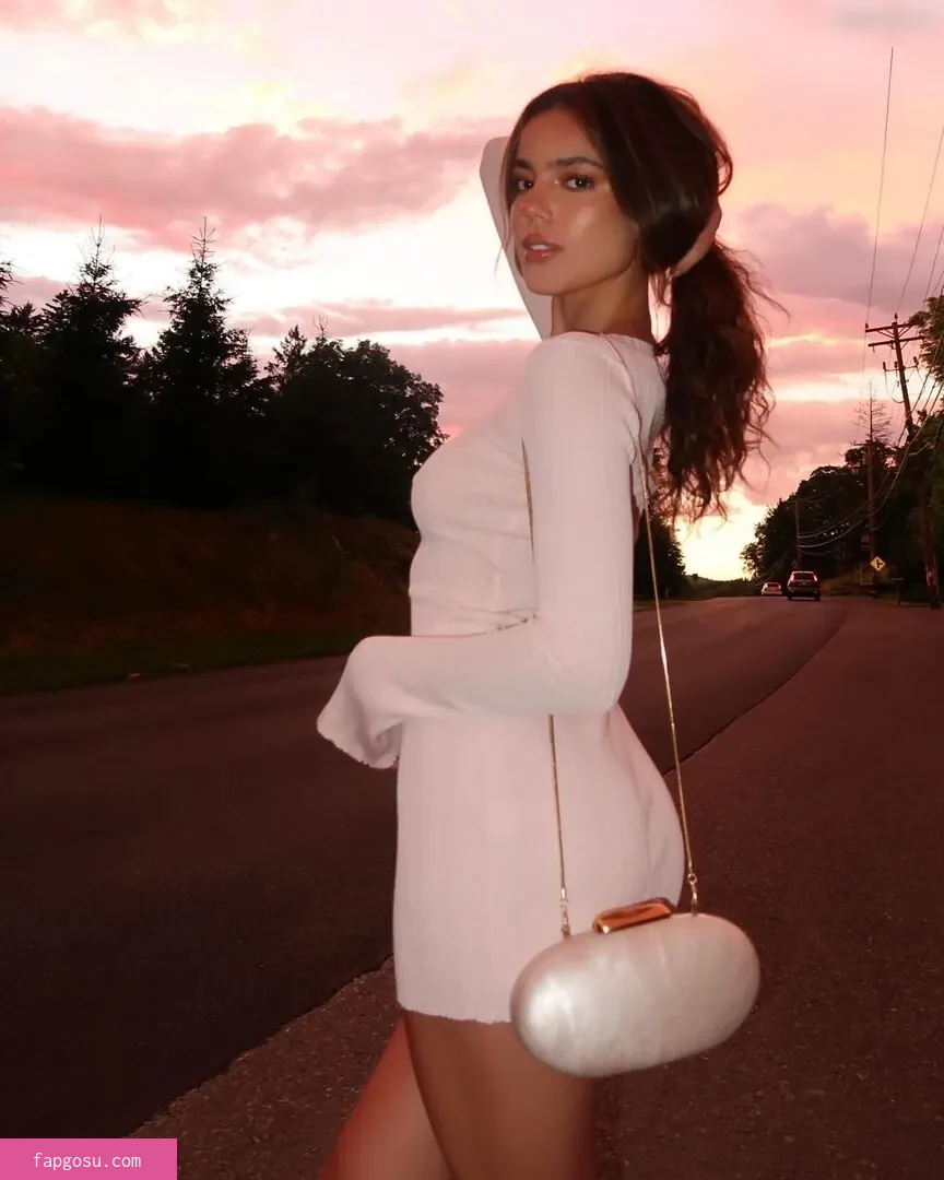 Ella Mendelsohn - Photo #410
