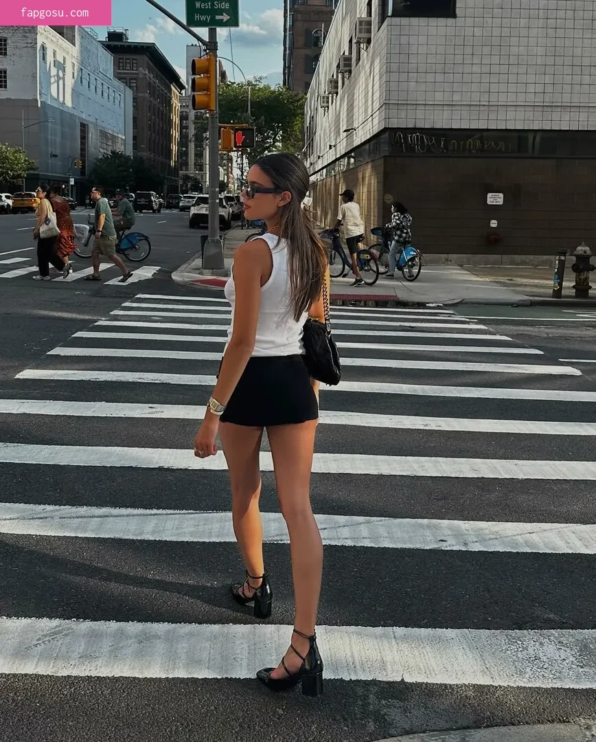 Ella Mendelsohn - Photo #552