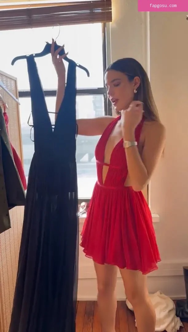 Ella Mendelsohn - Photo #637