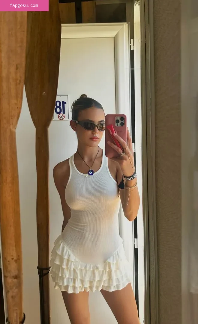 Ella Mendelsohn - Photo #788