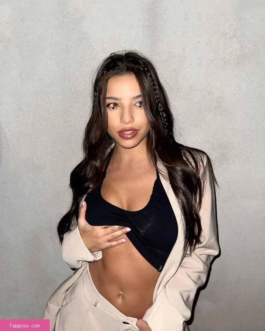 Emilia Mernes