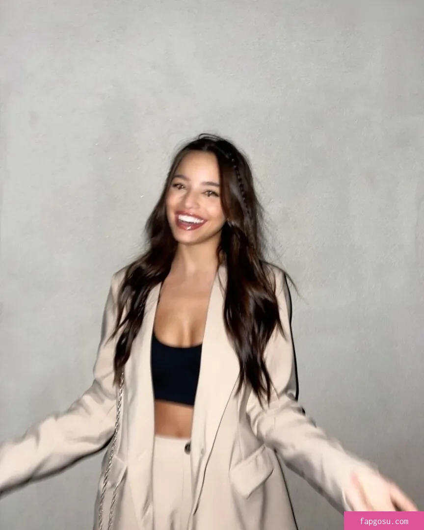 Emilia Mernes