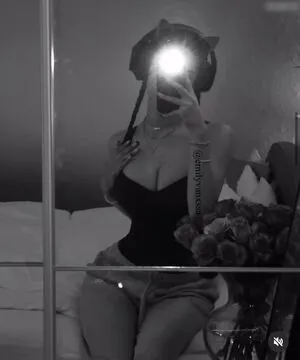 emilyvanxssa content